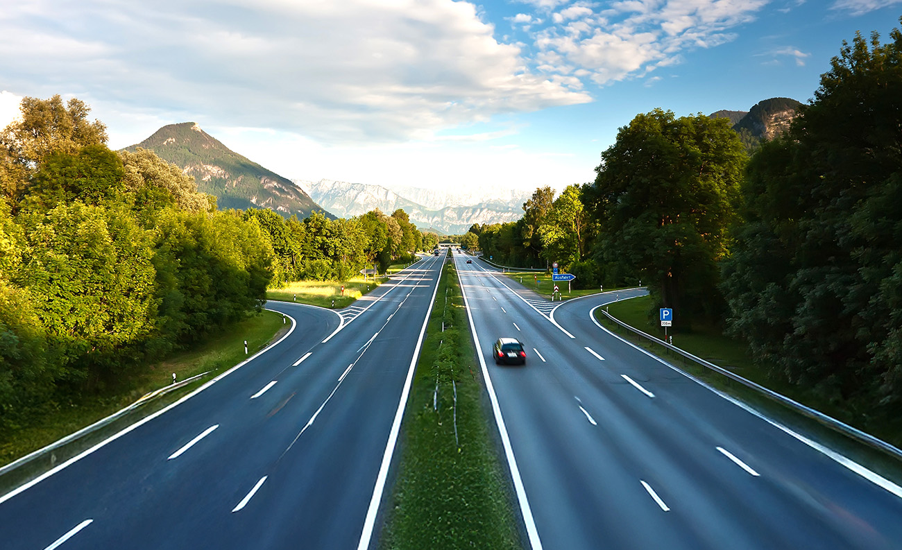 어디든 빠르고 편리하게 연결되는 쾌속교통 프리미엄